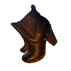 UGG Carberry Platform Black Leather Studded Ankle Bootie Pull On NEW Size 6